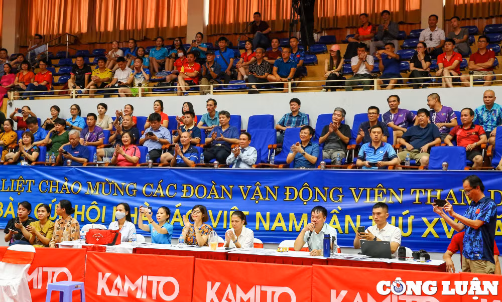 mot giai dau thanh cong voi nhieu tran tranh tai hap dan tang cuong su doan ket cua nhung nguoi lam bao hinh 2