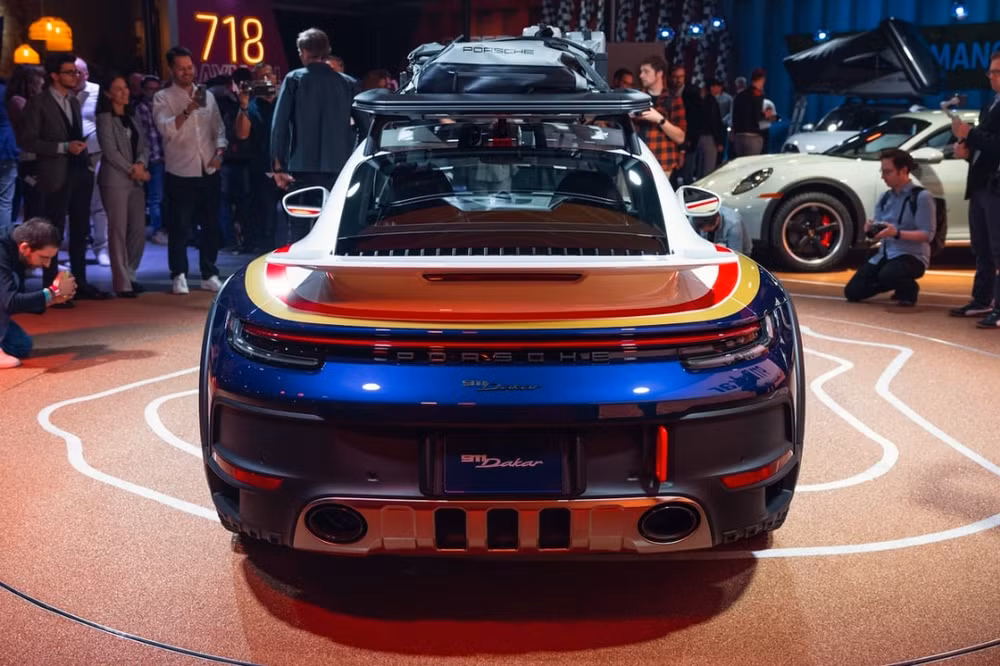 can canh porsche 911 dakar ban cao cap nhat hinh 15