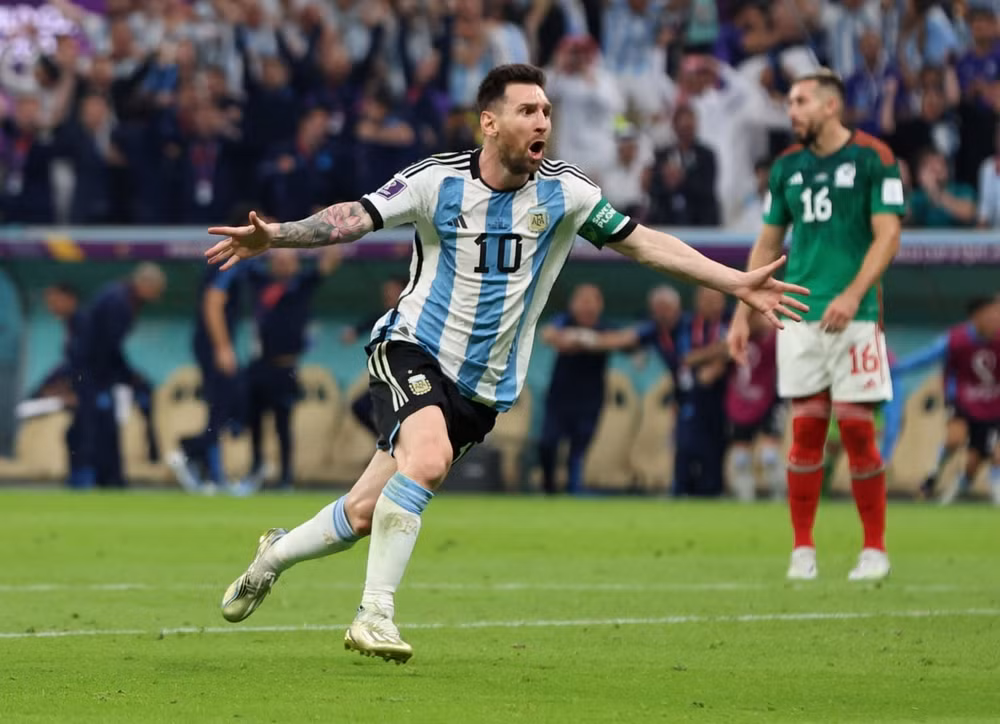 argentina 2 0 mexico messi thap lai hy vong di tiep cho argentina hinh 6