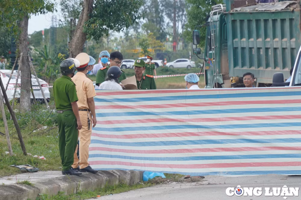 thua thien hue va cham voi xe ben ba bau va 2 tre nho tu vong thuong tam hinh 6