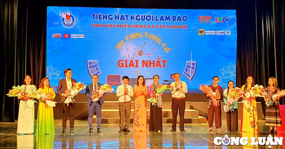 sau lang nhung giai dieu tai vong chung ket hoi thi tieng hat nguoi lam bao hinh 3