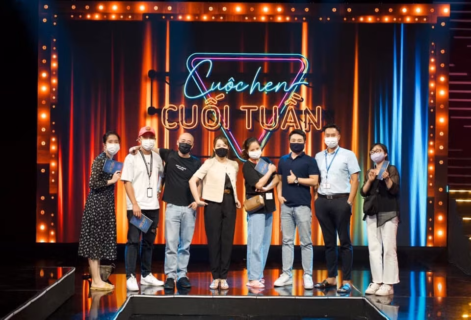 cuoc hen cuoi tuan tam thoi ngung phat song va se tro lai trong nam 2022 hinh 1