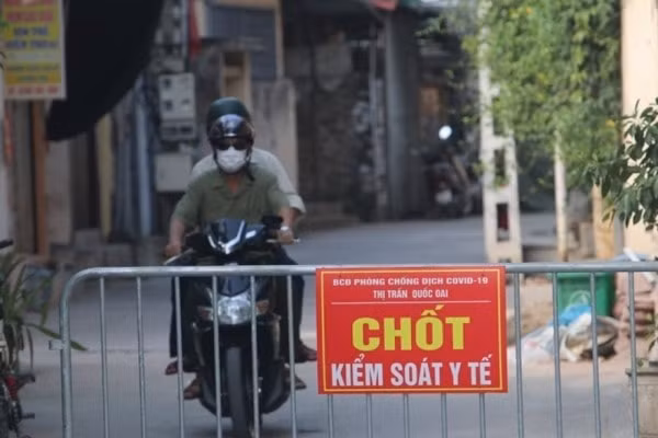 ha noi tiep tuc o cap do 2 trong phong chong dich covid 19 hinh 1