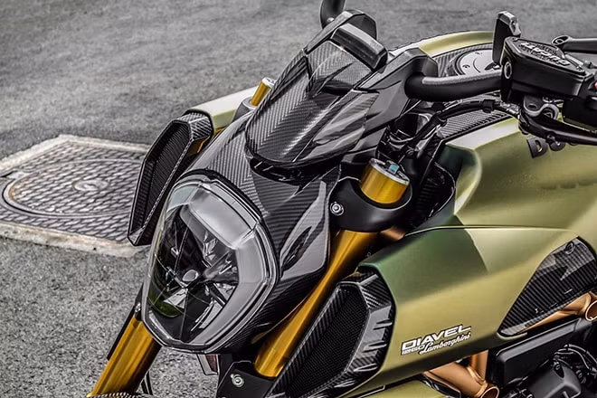 ducati diavel 1260 phien ban lamborghini duoc nhap khau chinh hang ve viet nam hinh 6