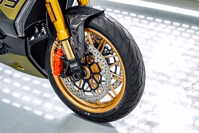 ducati diavel 1260 phien ban lamborghini duoc nhap khau chinh hang ve viet nam hinh 7