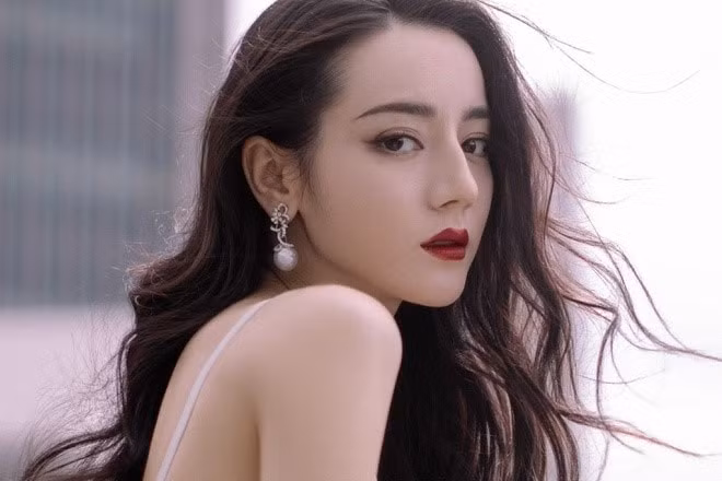 dich le nhiet ba duoc xuong ten tai lien hoan phim trung my hinh 3
