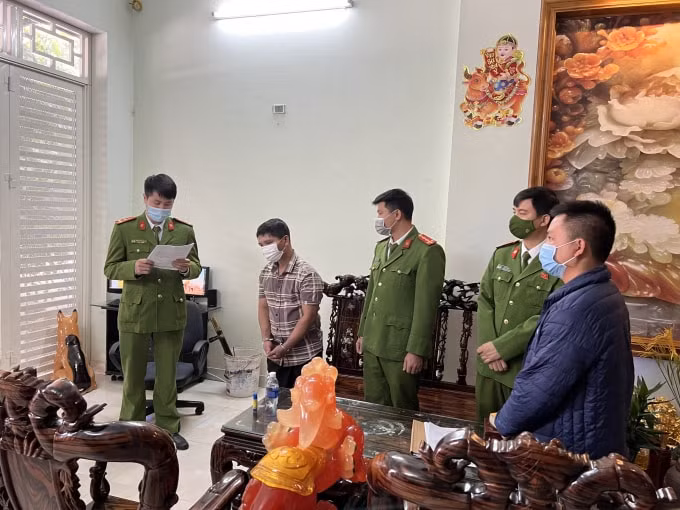thanh hoa bat giu cac doi tuong mua ban trai phep chat ma tuy hinh 1