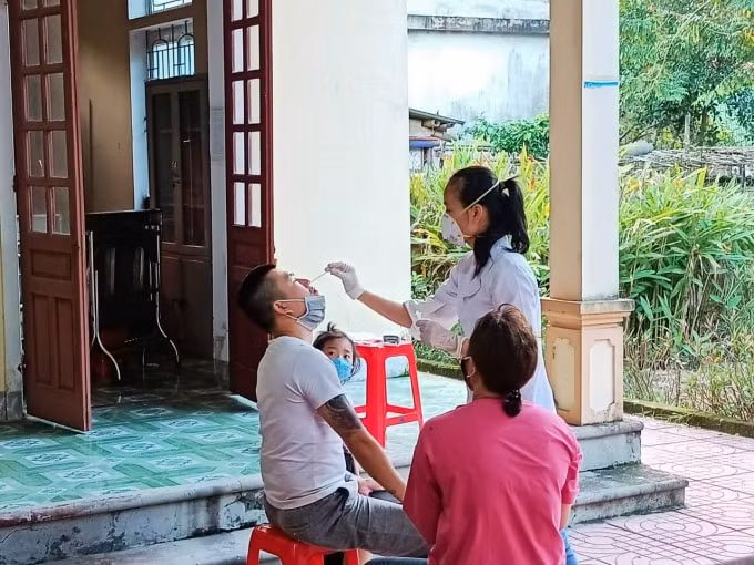 ha tinh them 4 dia diem can tim nguoi lien quan 3 ca cong dong hinh 2