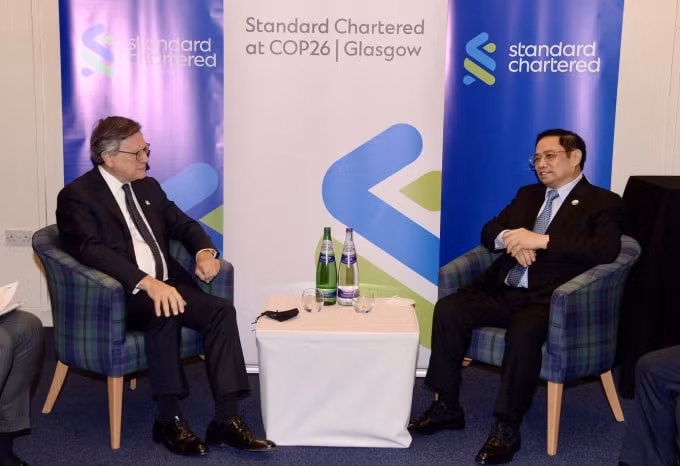 ngan hang standard chartered cam ket dau tu 8 ty usd phat trien ben vung o viet nam hinh 1