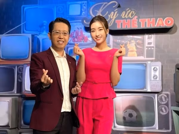 hoa hau do my linh lam mc the thao vtv hinh 3
