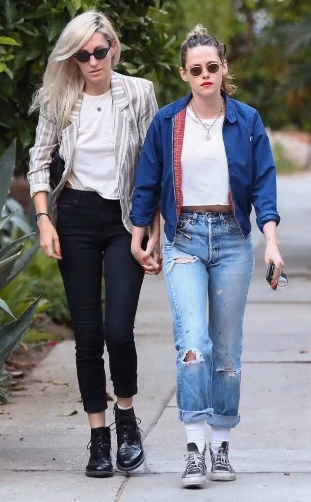 kristen stewart va ban gai thong bao dinh hon sau 2 nam hen ho hinh 2