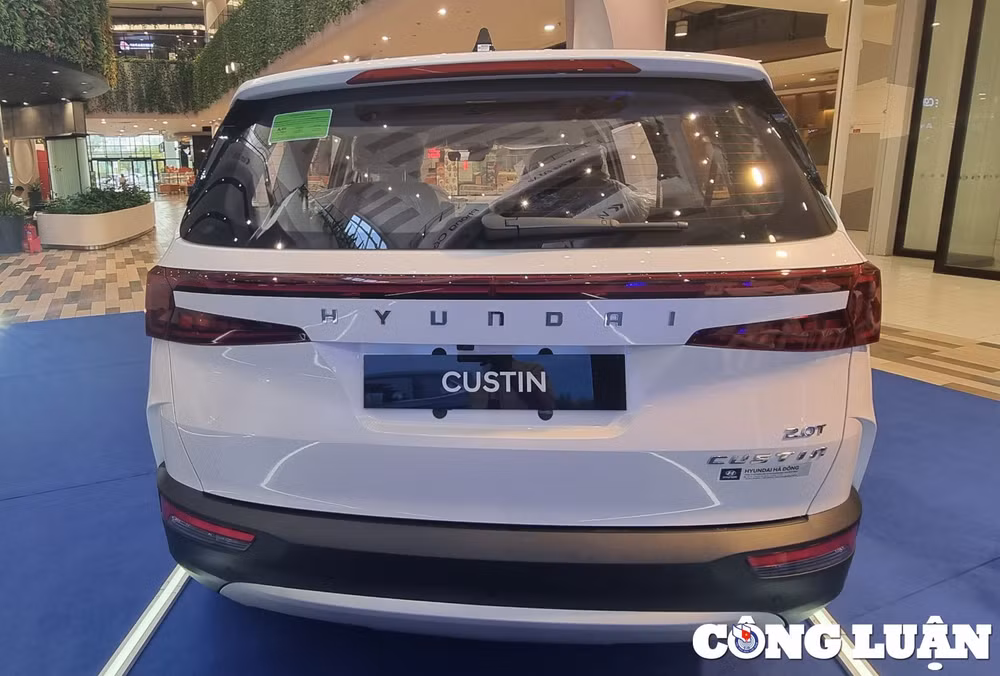 can canh custin 20l cao cap mau mpv co trung 7 cho nha huyndai hinh 5