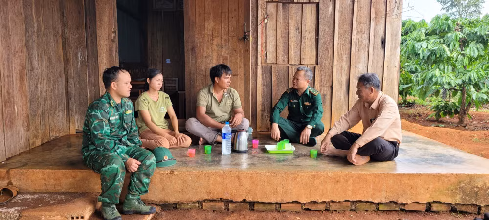xuan bien gioi tham tinh quan dan hinh 6