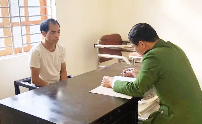 sau 14 nam tron truy na ke trom ga no sung ban chet chu nha sa luoi hinh 1