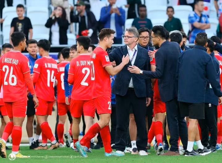 hlv troussier toi hai long voi nhung gi cac cau thu the hien hom nay hinh 1