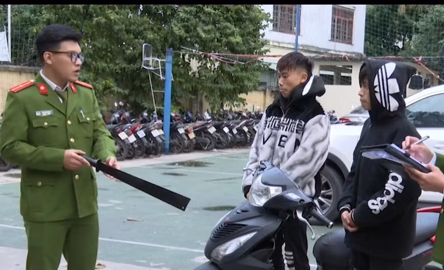 hai duong bat giu 2 doi tuong lien tiep gay ra nhieu vu cuop tai san hinh 1