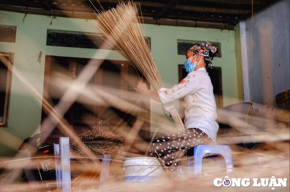 dan lang huong noi tieng o ha noi tat bat chuan bi hang dip tet 2024 hinh 2
