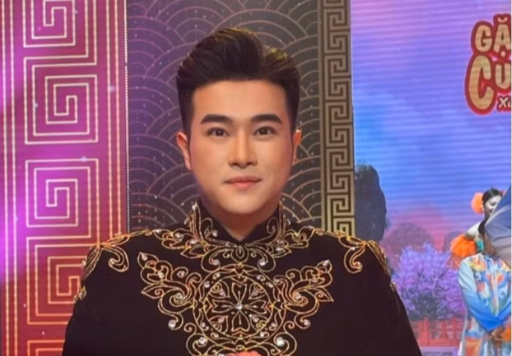 ca si minh quan tiet lo ve nhieu diem moi trong tao quan 2024 hinh 1