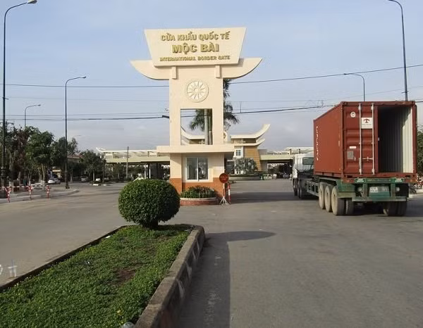 Cửa khẩu quốc tế Mộc Bài. Ảnh: TL.