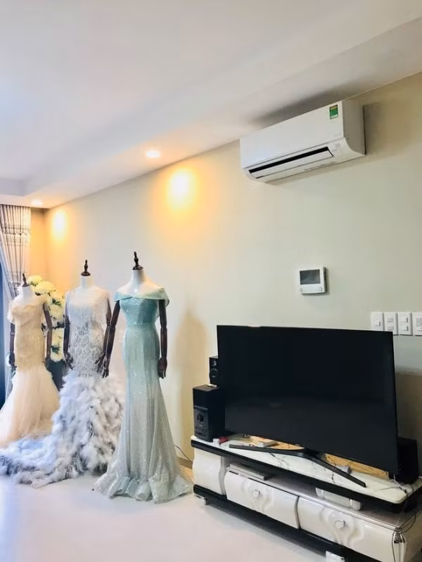 Không gian căn hộ cao cấp của Lâm Khánh Chi (Ảnh: FBNV).