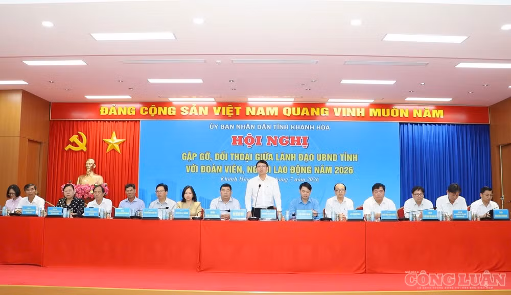 clo_br_dong-chi-nguyen-thanh-ha-chu-tri-hoi-nghi-doi-thoai.jpg