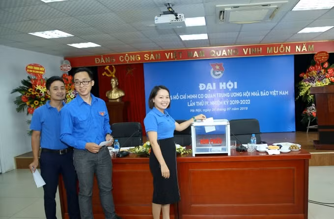 Đại hội đã thực hiện bỏ biếu đúng trình tự và nghiêm túc. Ảnh: Sơn Hải