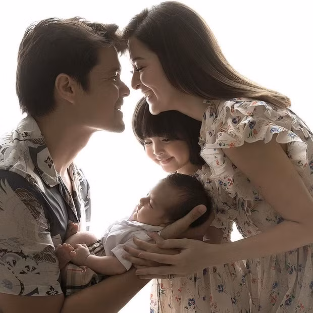 Gia đình “đẹp như mơ” hàng đầu showbiz Đông Nam Á.