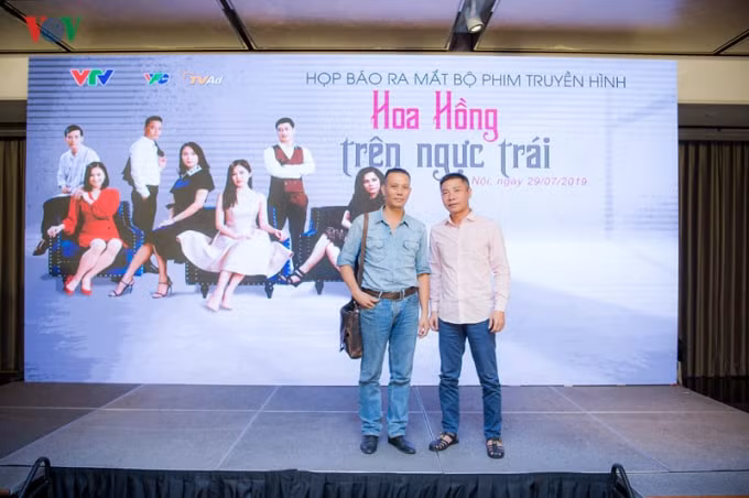 Đạo diễn - NSƯT Vũ Trường Khoa và Phó đạo diễn Công Lý. Ảnh: vov.vn