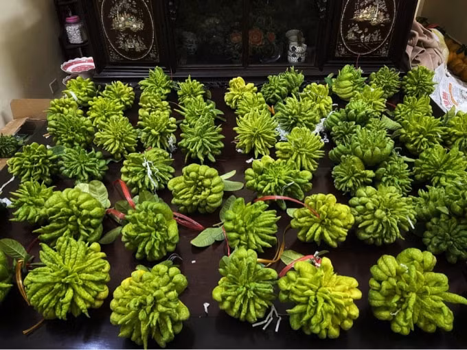 chua den ram thang chap hoa qua cung tet da loan gia cho online hinh 5