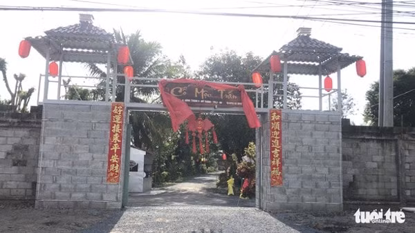 co moc tran tam dong cua sau khi gay bao du luan hinh 1