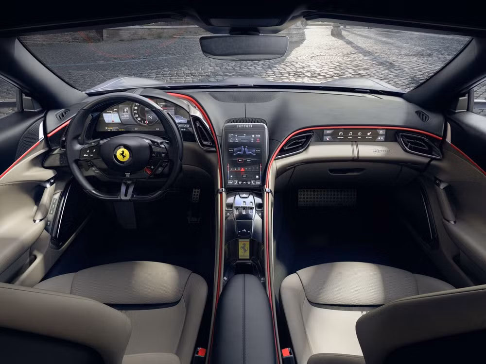 ferrari roma duoc binh chon la sieu xe xuat sac nhat nam 2021 hinh 2