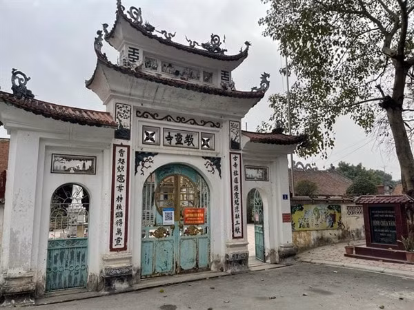 bo van hoa de nghi xu ly dut diem vu xam pham di tich quoc gia chua vang hinh 1