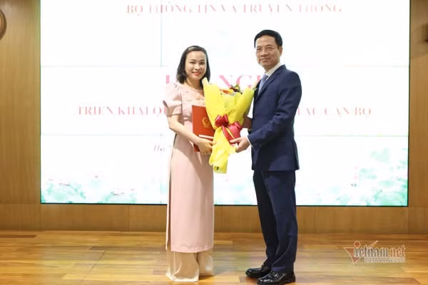 bo nhiem ong bui hoang phuong lam chanh thanh tra bo thong tin va truyen thong hinh 3