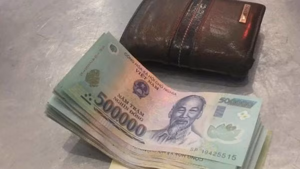 khoi to doi tuong tham cua roi tai mot su kien o trung tam bao chi tp hcm hinh 1