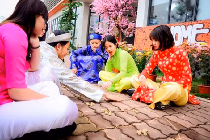 nhung tro choi dan gian hap dan cho ngay tet hinh 8