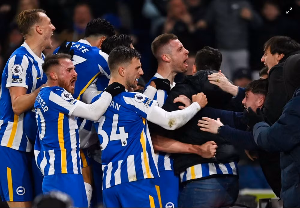 ziyech lap sieu pham chelsea van hoa that vong truoc brighton hinh 6