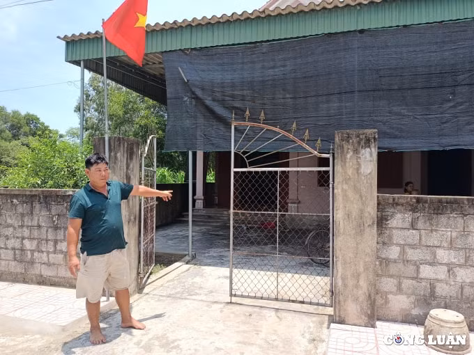 ky luat canh cao nguyen chu tich xa o ha tinh vi giao dat sai tham quyen hinh 2
