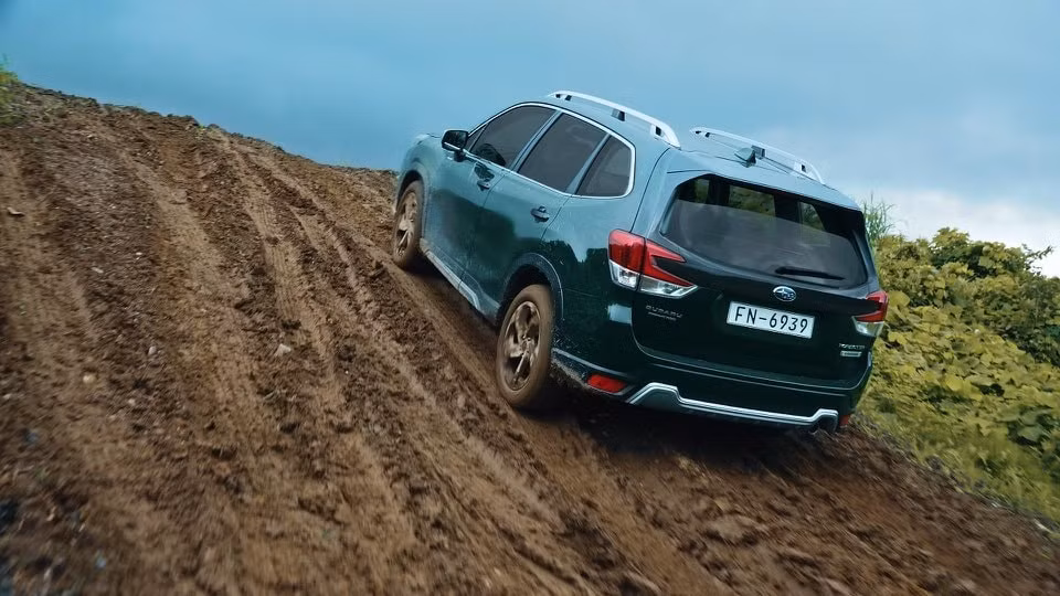 subaru forester 2022 ra mat tai chau au cap nhat tinh nang an toan moi hinh 2