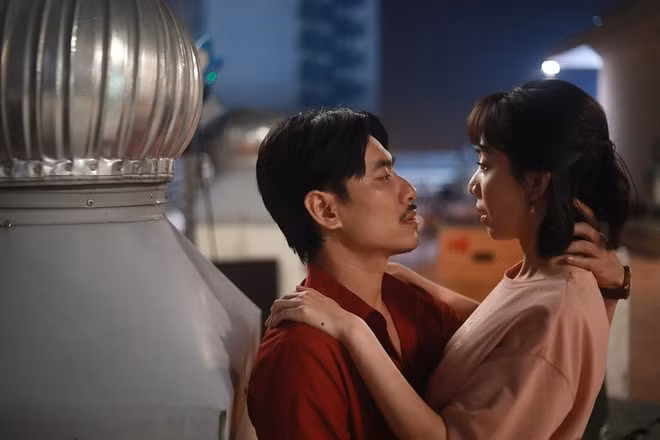 kieu minh tuan va nhung man khoa moi ngot ngao ben ban dien nu hinh 2