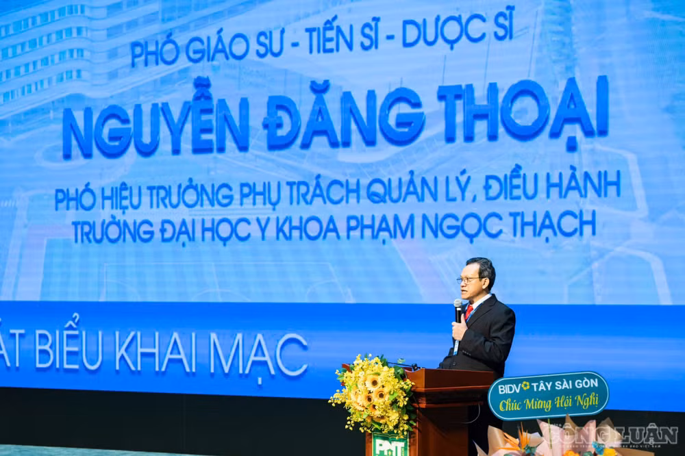 clo_br_pgs-ts-bv-pham-ngoc-thach-8094.jpg
