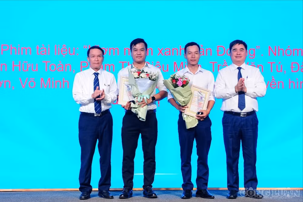 clo_br_nhat-2.jpg