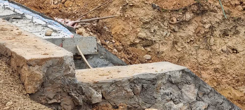 Về dự án thi công có dấu hiệu của việc thi công không đảm bảo sẽ được báo Nhà báo và Công luận tiếp tục làm việc với các bên liên quan và phản ánh ở kỳ báo sau