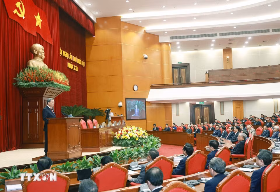 be-mac-hoi-nghi-trung-uong-4.jpg
