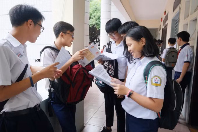 Không thể phủ nhận, trong mấy chục năm trở lại đây, ngành giáo dục và đào tạo Việt Nam đã đạt được những thành tựu quan trọng, nhưng cũng đối mặt với nhiều vấn đề nóng được cả xã hội quan tâm. Ảnh minh họa- Nguồn: Internet