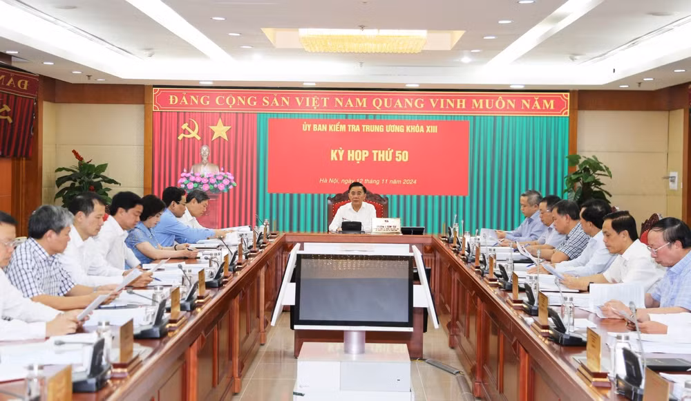 de nghi xem xet thi hanh ky luat ban can su dang bo giao thong van tai nhiem ky 2021 2026 va ong nguyen van the hinh 1