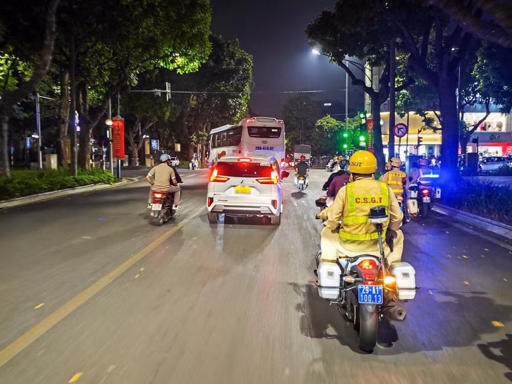 ha noi nhieu giai phap xu ly thanh thieu nien vi pham an toan giao thong hinh 2