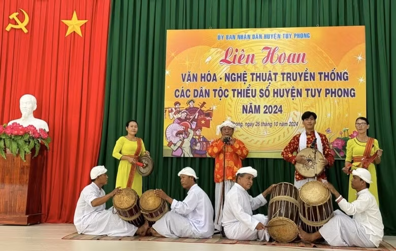 binh thuan lan dau to chuc ngay hoi van hoa cac dan toc thieu so hinh 1