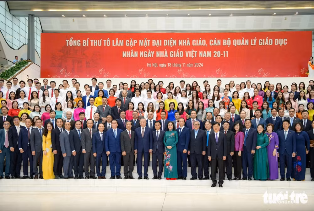 phat bieu cua tong bi thu to lam tai buoi gap mat dai dien nha giao can bo quan ly giao duc nhan ngay nha giao viet nam 20 11 hinh 2
