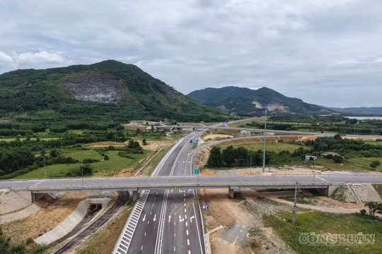 Cao tốc Bắc - Nam qua Hà Tĩnh sẵn sàng thu phí không dừng ETC