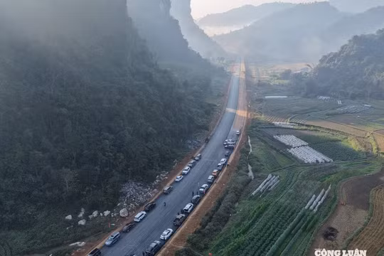 Cao tốc đang thi công, người dân tuyệt đối không tự ý đi vào để tránh tai nạn